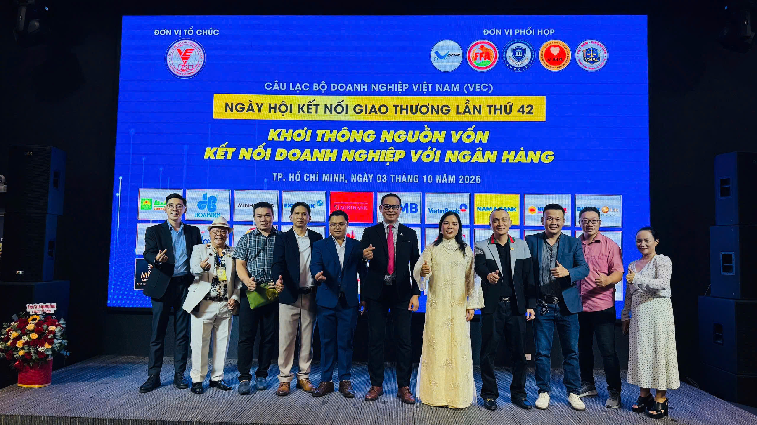 Kết nối doanh nghiệp với ngân hàng, khơi thông nguồn vốn xuất khẩu cuối năm
